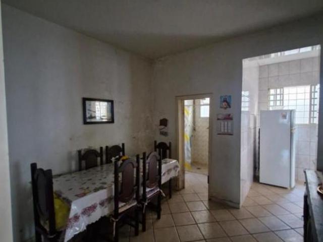 Casa com 3 quartos à venda em Belo Horizonte, no bairro Santa Efigênia