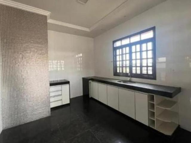 Casa com 3 quartos à venda em Belo Horizonte, no bairro Santa Helena