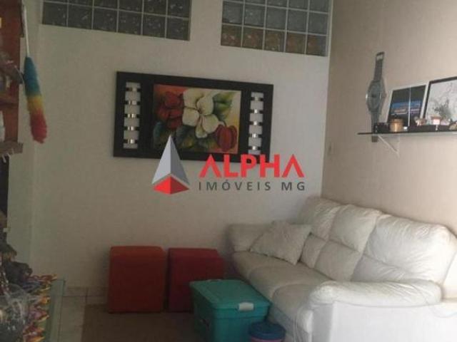 Casa com 3 quartos à venda em Belo Horizonte, no bairro Santa Maria