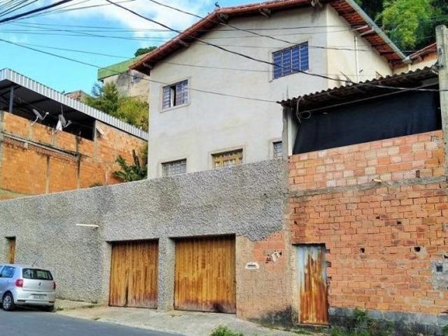Casa com 3 quartos à venda em Belo Horizonte, no bairro Tupi