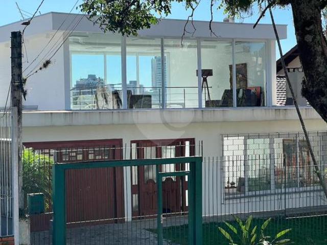 Casa com 3 quartos à venda em Chácara das pedras RS