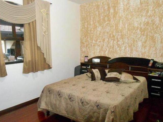 Casa com 3 quartos à venda em Contagem, no bairro Jardim Laguna