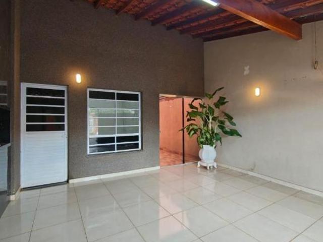 Casa com 3 quartos à venda em Fernandópolis, no bairro Conjunto Habitacional Jayme Baptista Leone