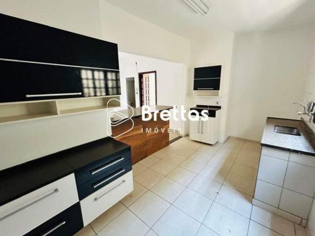 Casa com 3 quartos à venda em Lavras, no bairro Jardim Floresta