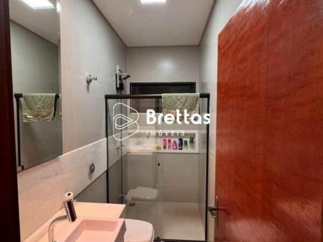 Casa com 3 quartos à venda em Lavras, no bairro Jardim Itália