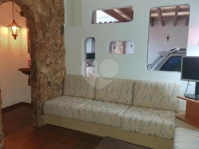 Casa com 3 quartos à venda em Mirandópolis SP