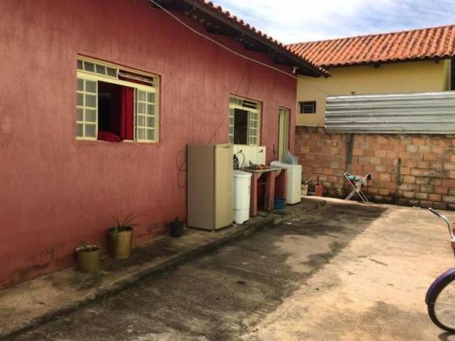Casa com 3 quartos à venda em Moema, no bairro Palmares