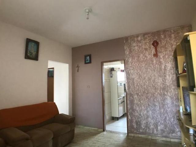Casa com 3 quartos à venda em Nepomuceno, no bairro Centro