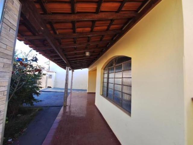Casa com 3 quartos à venda em Nepomuceno, no bairro Marciolandia