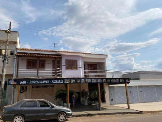 Casa com 3 quartos à venda em Nepomuceno, no bairro Marciolandia