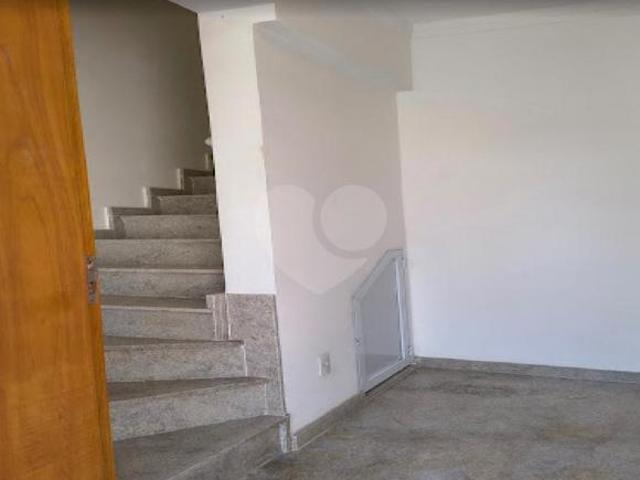 Casa com 3 quartos à venda em Ponta da praia SP