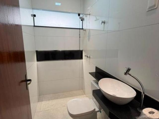 Casa com 3 quartos à venda em Santa Luzia, no bairro Camelos