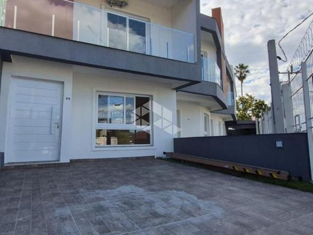 Casa com 3 quartos à venda na Rua Ernesto Pellanda!