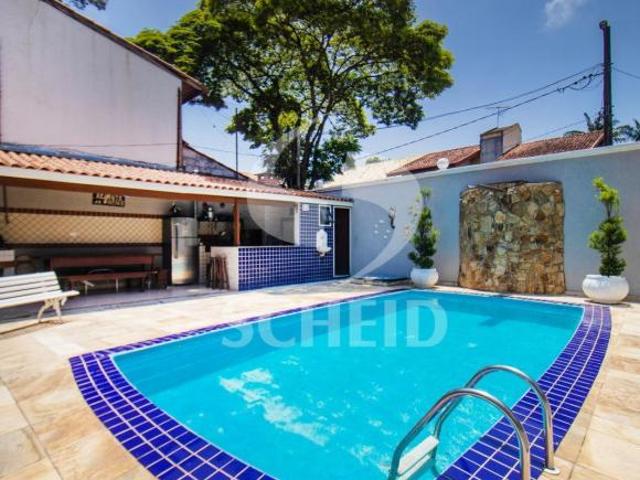 Casa com 3 quartos a venda no Bairro de Interlagos Bolsão