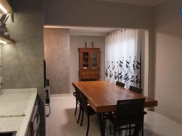 Casa com 3 quartos à venda no Bairro Jardim Botânico Uberlândia/MG