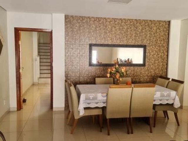 Casa com 3 quartos à venda no Bairro Santa Luzia Uberlândia/MG