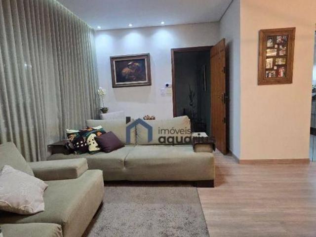 Casa com 3 quartos à venda no Jardim das Indústrias com suíte, edícula e 3 vagas
