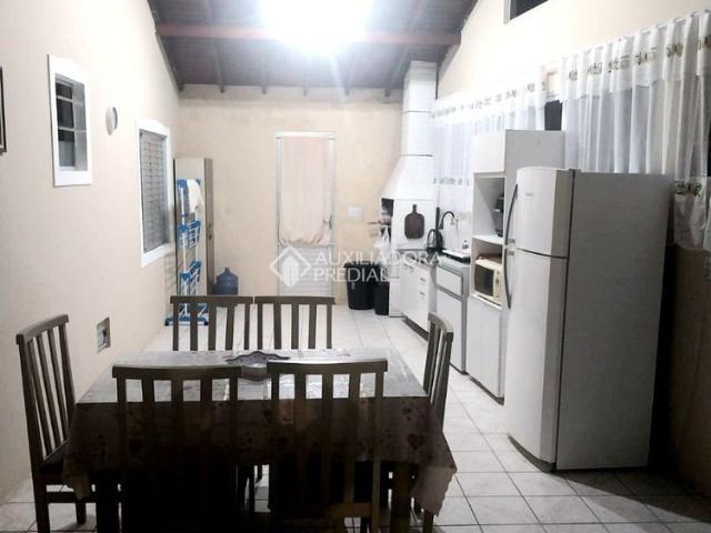 Casa com 3 quartos e 80m² para alugar em Rio Tavares, Florianópolis