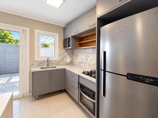 Casa com 3 quartos e 0m² para alugar em São José, Canela