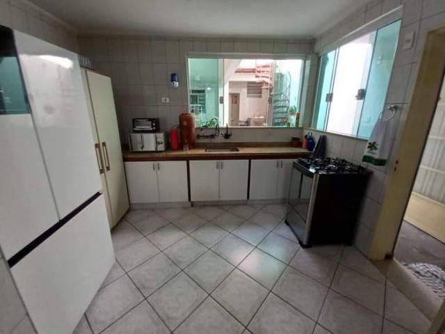Casa com 3 quartos e 152 m² à venda no Butantã