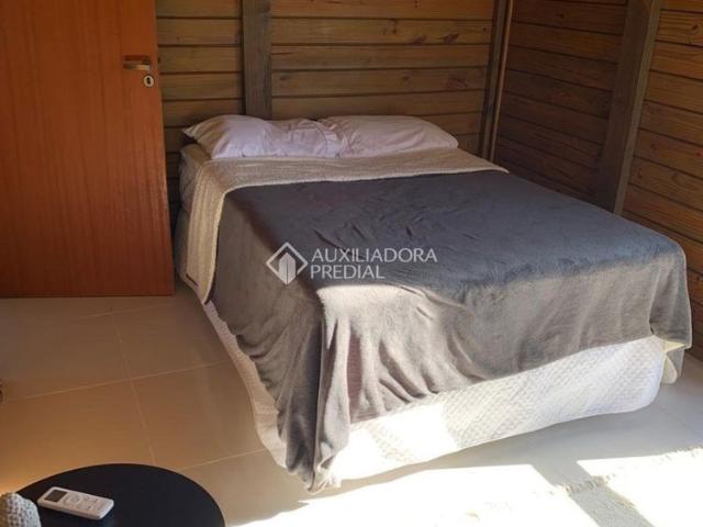Casa com 3 quartos e 181m² para alugar em Praia do Rosa, Imbituba