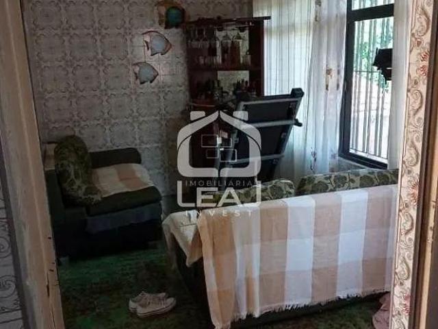 Casa com 3 quartos e 1 vaga de garagem à venda de 324 m² no Jardim Piracuama