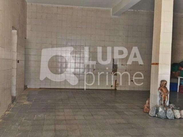 CASA COM 3 QUARTOS E 3 VAGAS DE GARAGEM À VENDA NA VILA MARIA ALTA