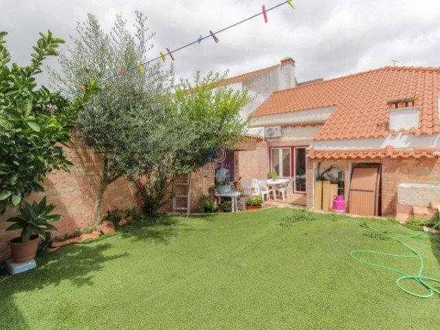 Casa com 3 quartos e terraço no centro histórico de Santarém 170m² Santarém Marvila, Santa Iria da Ribeira de Santarém, Santa