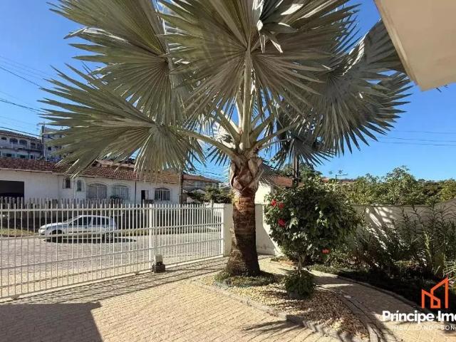 Casa Com 3 Quartos No Floresta Em Joinville