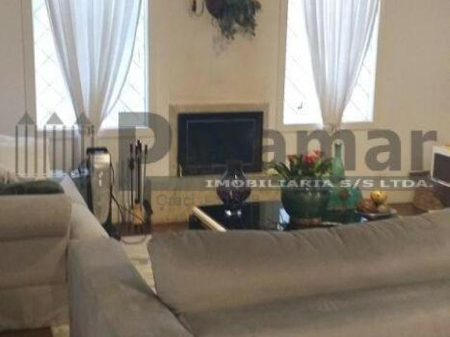 CASA COM 3 QUARTOS NO JARDIM BONFIGLIOLI