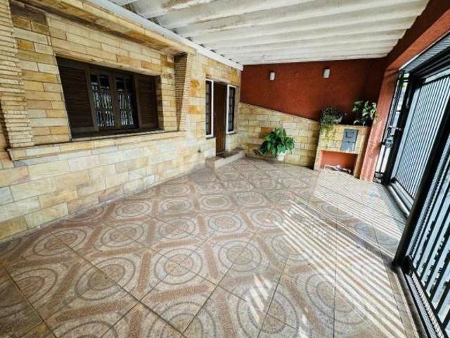 Casa com 3 quartos sendo 1 suíte, 2 vagas à venda, + edícula à venda, 80 m² por R$ 690.000 Vila G