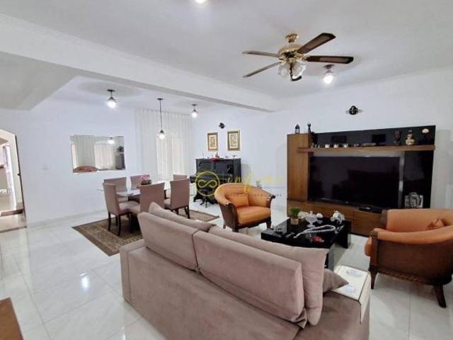 Casa Térrea com 3 quartos sendo 2 suítes à venda, 234 m² por R$ 750.000 Vila Hortência Sorocaba/