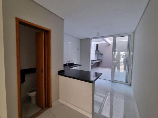 Casa com 3 Quartos para Venda, 110m², por R$ 730.000,00, em Jardim Ernestina, São Paulo / SP