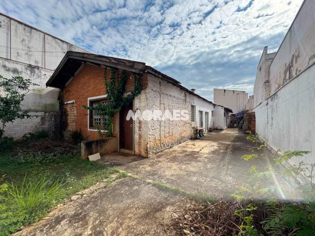 Casa com 3 quartos para alugar, 150 m² por R$ 5.500/mês Jardim América Bauru/SP
