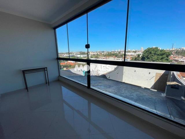 Casa com 3 quartos para alugar, 200 m² por R$ 4.000/mês Parque Vista Alegre Bauru/SP