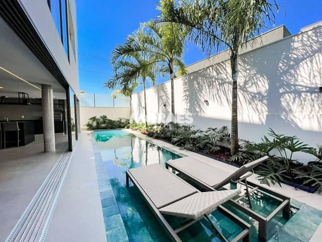 Casa com 3 quartos para alugar, 295 m² por R$ 12.500/mês Residencial Tamboré Bauru/SP