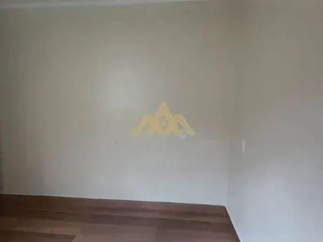 Casa com 3 Quartos para alugar, 93m² Centro