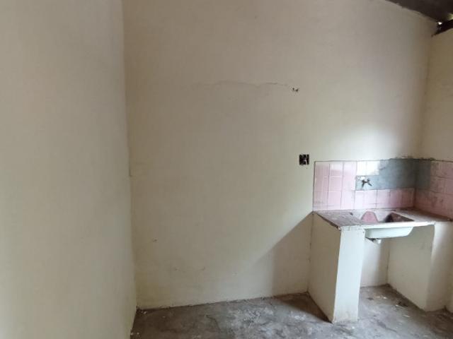 Casa com 3 quartos para alugar no bairro Dom Bosco em Belo Horizonte