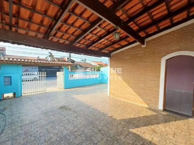 Casa com 3 quartos para alugar no Balneário dos Golfinhos, Caraguatatuba