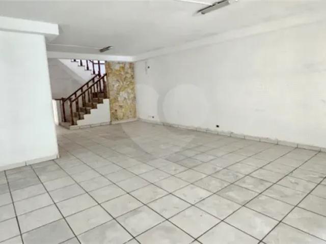 Casa com 3 quartos para locação em Vila hamburguesa SP