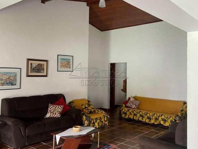 Casa com 3 quartos, Praia das Toninhas, Ubatuba R$ 1.8 mi, Cod: 4467