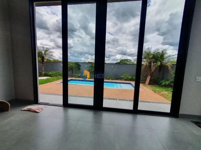 Casa com 3 quartos à venda, 300 m² por R$ 2.700.000 Alphaville Maringá Iguaraçu/PR