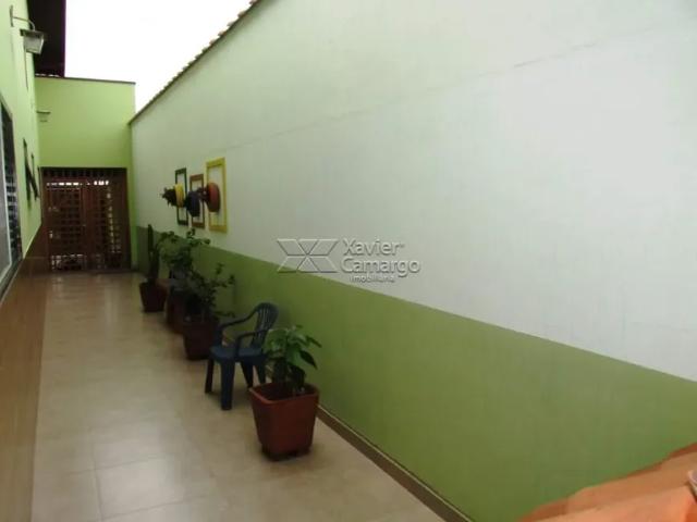 Casa com 3 quartos à venda no Centro Ipeúna/SP