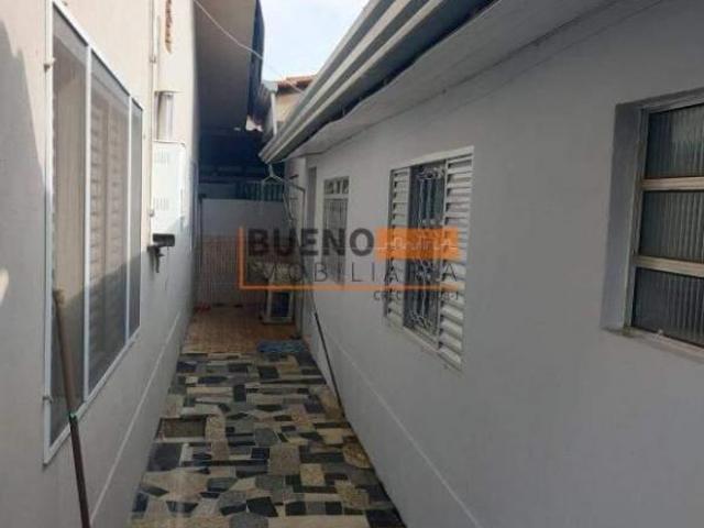 Casa com 3 residências térreas no mesmo terreno de 563,12m² à venda no Parque São Jerônimo – America