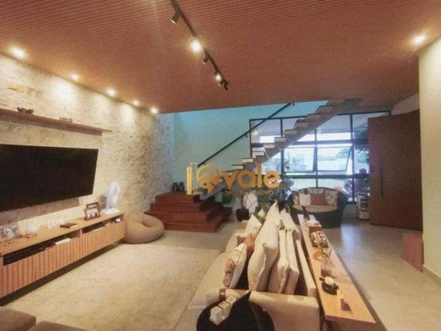 Casa com 3 suítes à venda, 244 m² Fogaça Jacareí/SP