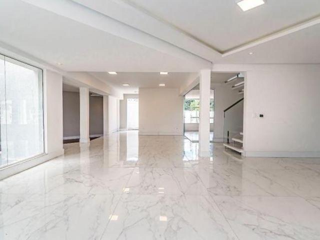 Casa com 3 suítes à venda, 514 m² por R$ 3.700.000 Hugo Lange Curitiba/PR