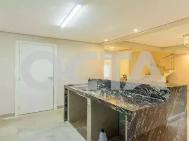 Casa com 3 suítes e 2 vagas no bairro Higienópolis