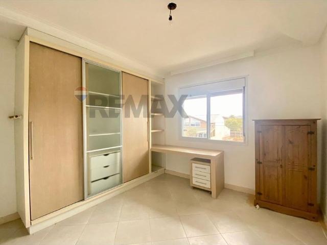 Casa com 3 Suítes para alugar em Jurerê