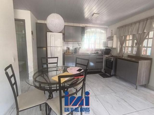 Casa com terreno no Jardim Canadá