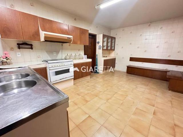 Casa com terreno amplo disponível para venda no CENTRO, TOLEDO PR